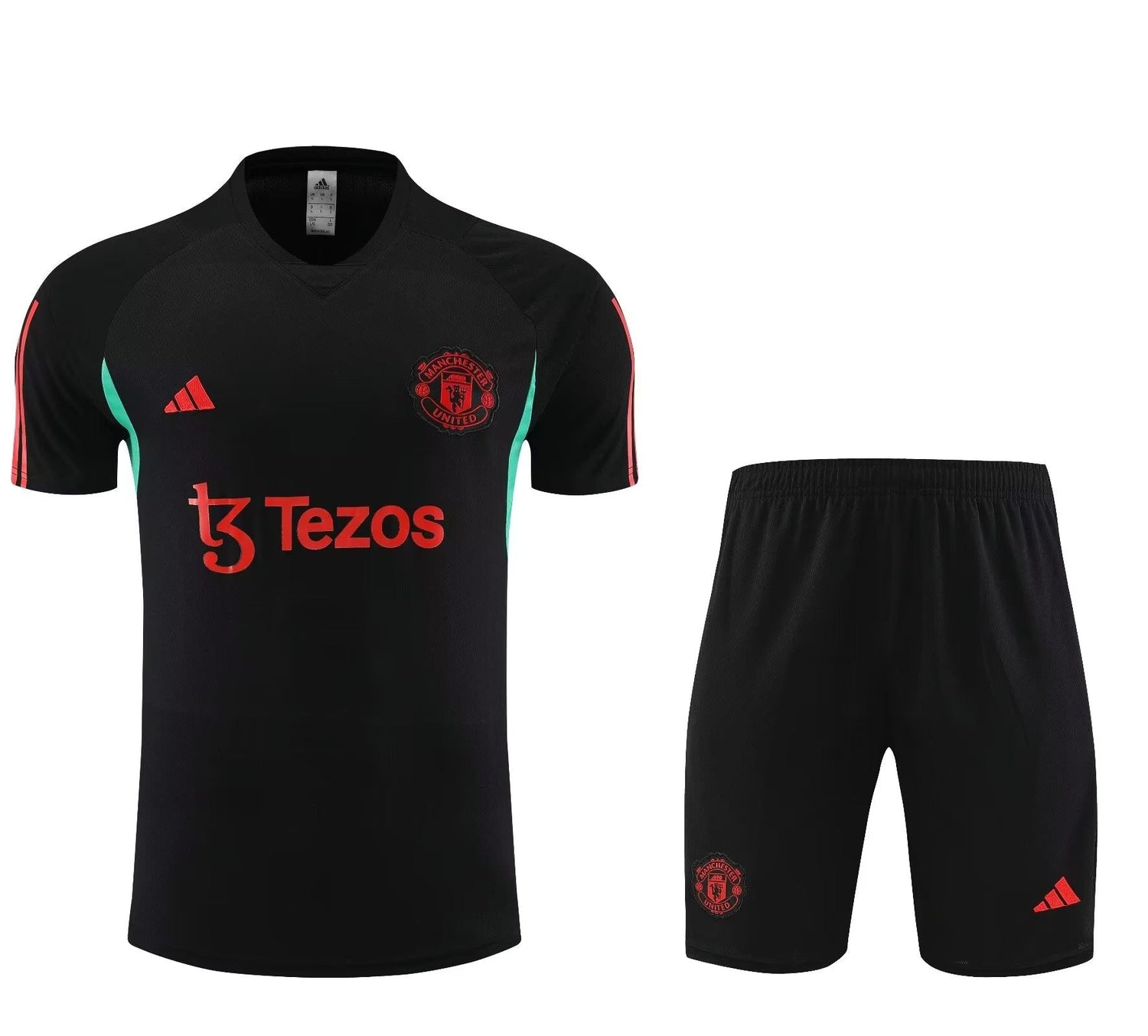 KIT TRAINING MANCHESTER UNITED NOIR 2023/2024