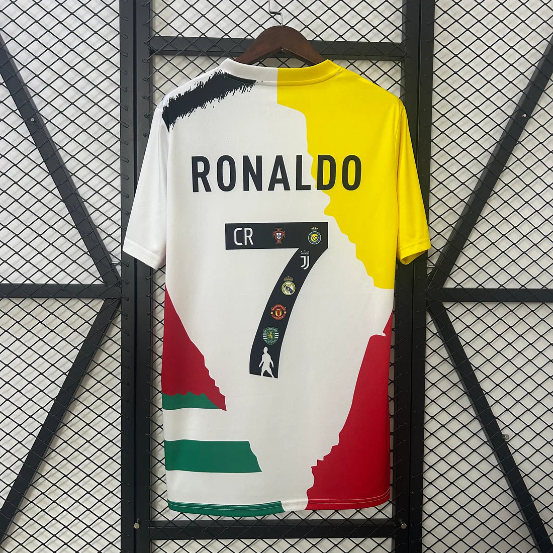 MAILLOT CR7 EDITION CONCEPT