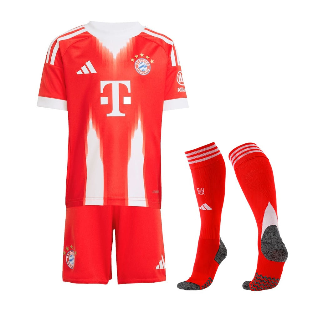 KIT ENFANT BAYERN MUNICH DOMICILE 2025-2026